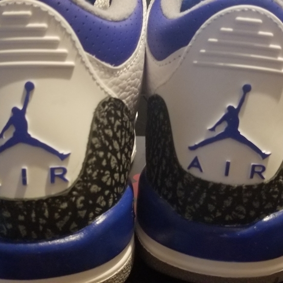 Jordan 3 *SOLD Elsewhere "M" - Picture 7 of 8